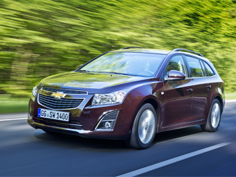 Chevrolet Cruze SW. Фото Chevrolet