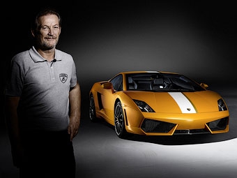 Валентино Бальбони и Lamborghini Gallardo LP 550-2 Valentino Balboni. Фото Lamborghini
