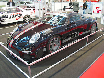 Porsche 911   437 \