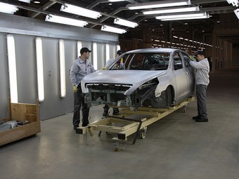 Российский завод Nissan. Фото Ленты.ру