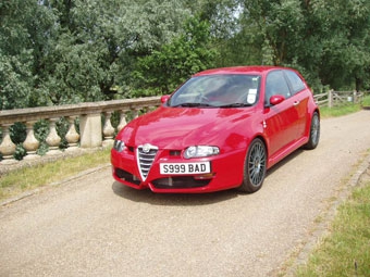 Alfa Romeo147 GTA AM 3.7 Super. Фото Autodelta