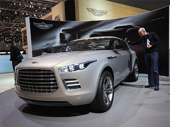 Внедорожник Lagonda. Фото Ленты.Ру