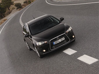Фото Mitsubishi