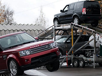 Фото Ленты.Ру и Land Rover