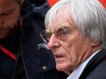 Берни Экклстоун во время Гра-при Бразилии, 2008. Фото с сайта formula1.com