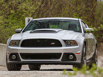 Ford Mustang �� Roush Performance