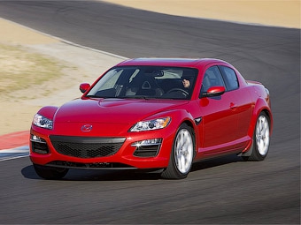 Нынешняя версия купе Mazda RX-8. Фото Mazda
