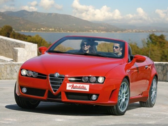 Alfa Romeo Spider J6. Фото Autodelta