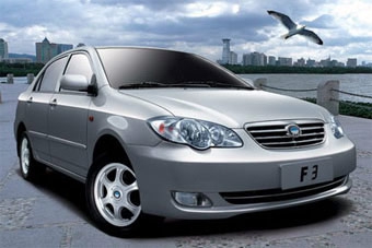 BYD F3. Фото BYD