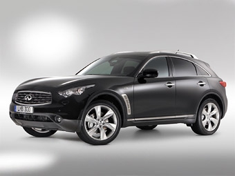 Infiniti FX30d S. Фото Infiniti