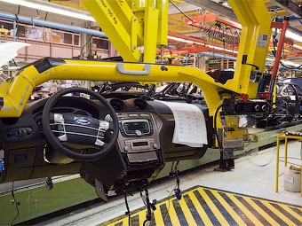 Ford во Всеволожске. Фото Ленты.ру