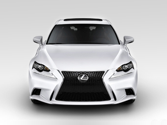 Lexus IS  4- 