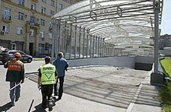 Одна из перехватывающих парковок в Москве. Фото с сайта newizv.ru