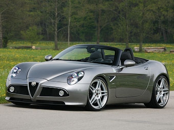 Родстер Alfa Romeo 8C с доработками Novitec. Фото Novitec