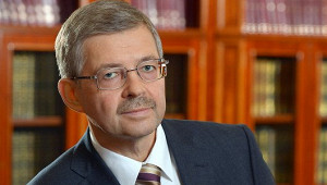 ЦБ ожидает осторожного отношения к РФ даже после отмены санкций