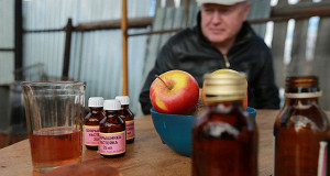 Настойку боярышника могут приравнять к алкогольной продукции