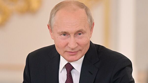 
Путин поздравил Хазанова с 75-летним юбилеем
