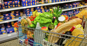 Баллы на стол: государство оплатит продукты малоимущим