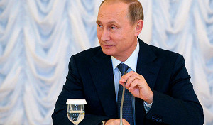 Доллар не тронут