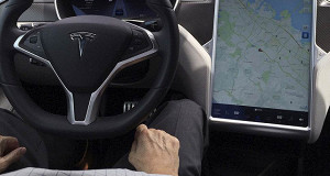 В США расследуют первое смертельное ДТП с Tesla на автопилоте