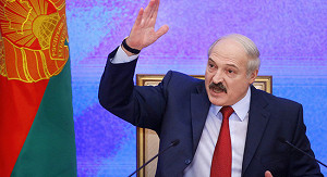 Лукашенко допустил выход из Евразийского союза из-за торговой войны