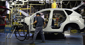 Mazda отзывает более 12 тысяч машин в России