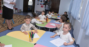 Глава Крыма предложил освободить родителей от платы за детсады