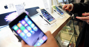 Смартфоны Apple подешевели в России
