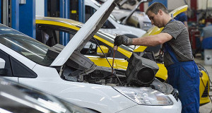 Автостраховщики просят самостоятельности в выборе техобслуживания по ОСАГО