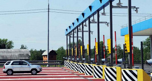 Часть трассы Москва-Петербург в Химках стала платной