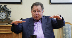 Владимир Щербаков передал контроль над «Автотором» сыну