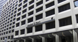 S&P снизило рейтинги Deutsche Bank, Barclays и RBS
