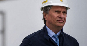 Сечин рассказал, кто правит на нефтяном рынке