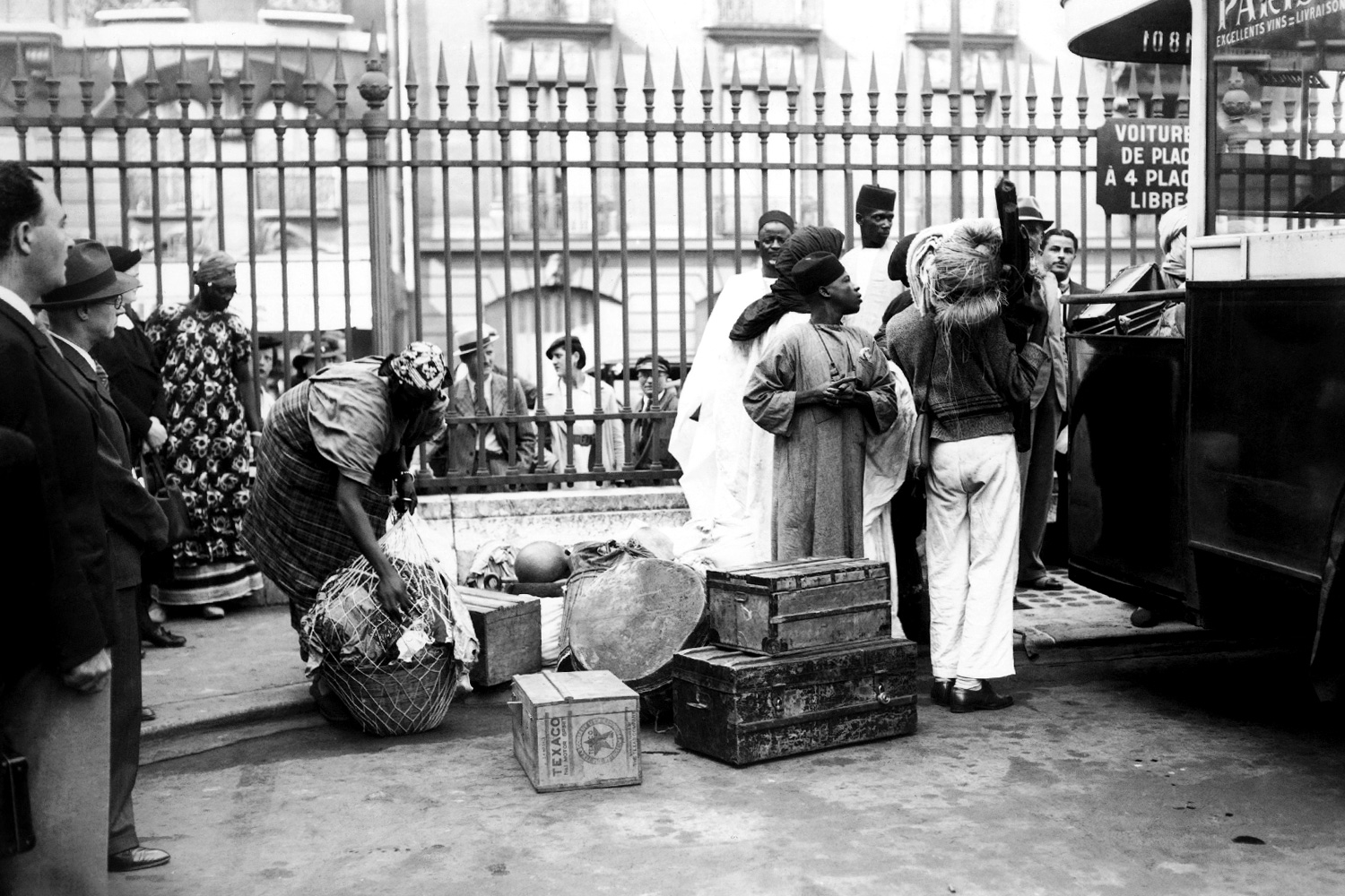 Африканские мигранты в Париже, 1937 год