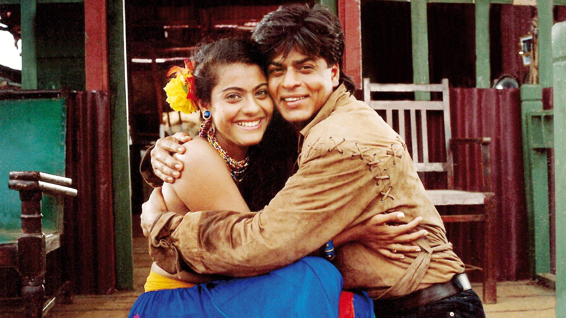 hind-kino-karan-va-ardzhun-krasavets-trahaet-parnya