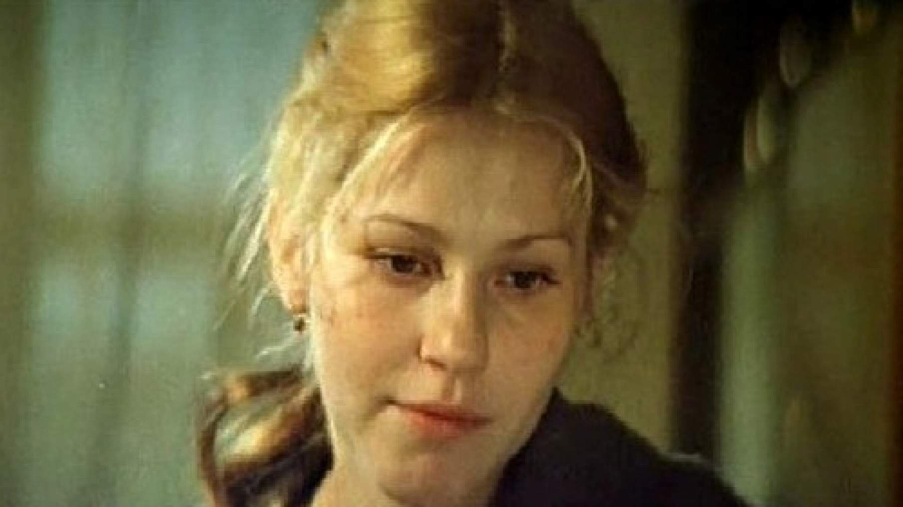 Анна Каменкова молодая жена фильм 1978