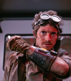 Кинопремьеры недели: «Вихрь», «Корсаж», «Пришелец из будущего» и «Средневековье»