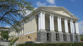 12 стульев