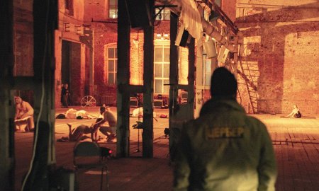 «План был не срежиссировать спектакль, а срежиссировать людей»: перформеры «Мазэраши» о «переворачивающем» опыте в Перми