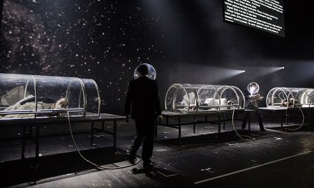 Театры в москве афиша на август 2017 яндекс билеты на концерт оксимирона