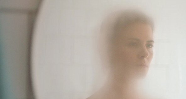 «Кинотавр-2019»: отличный ромком с Анной Михалковой, эротическая драма Нигины Сайфуллаевой и реквием по лихим 90-м