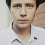 Коктейль сон в летнюю ночь. 03f16816e9b747e485e0e9430207. Коктейль сон в летнюю ночь фото. Коктейль сон в летнюю ночь-03f16816e9b747e485e0e9430207. картинка Коктейль сон в летнюю ночь. картинка 03f16816e9b747e485e0e9430207. В сказочной шекспировской комедии про античных афинян, одураченных лесными эльфами, блистает новое поколение «Мастерской Петра Фоменко» — и в этом суть. В спектакле, поставленном именитым учеником Фоменко Иваном Поповски (большим любителем всего воздушного и маньеристского), недавние выпускники впервые, кажется, поймали неповторимую интонацию ранних вещей поэтичного театра вроде легендарной «Двенадцатой ночи». Два акта феерического дурачества высшей пробы.