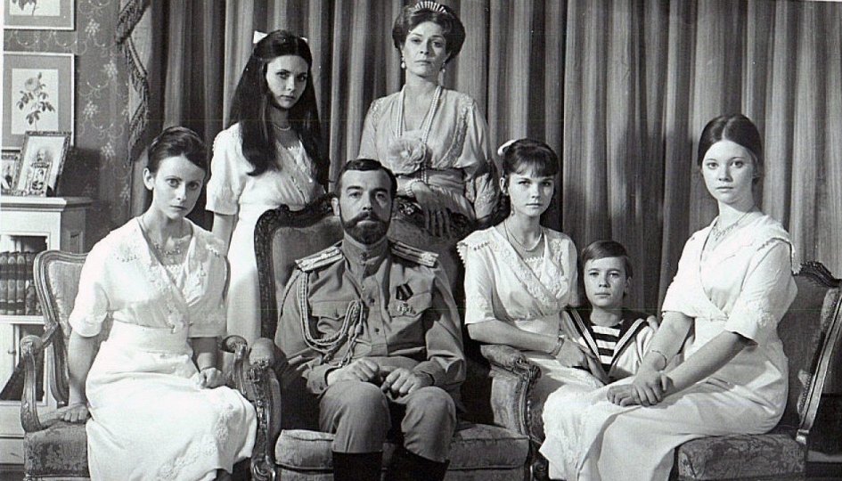 Кино: «Николай и Александра» Кино: «Николай и Александра»