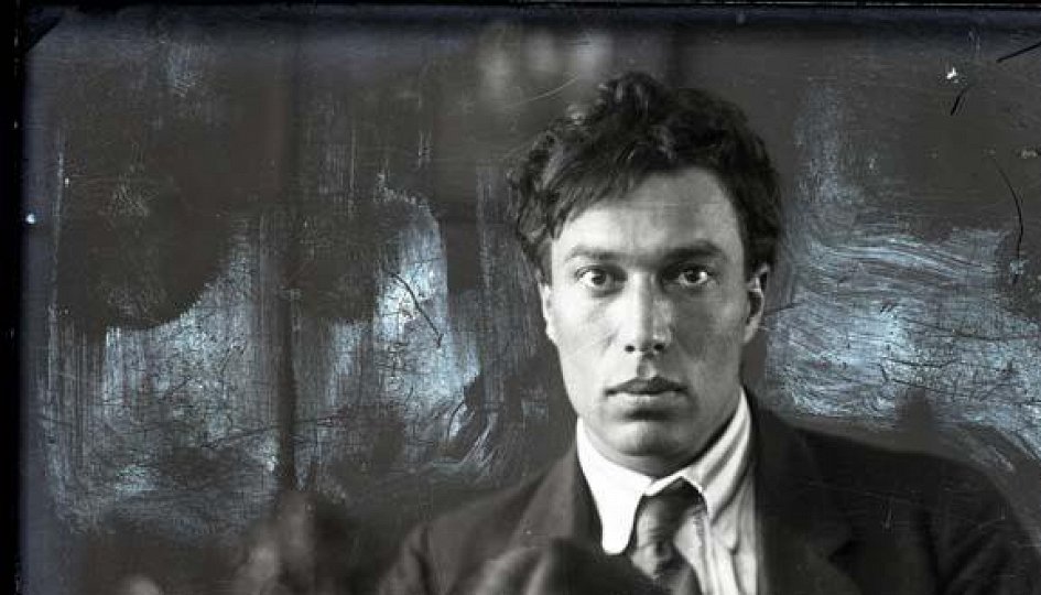 Выставки: Настоящий ХХ век. Фотоверсия Выставки: Настоящий ХХ век. Фотоверсия