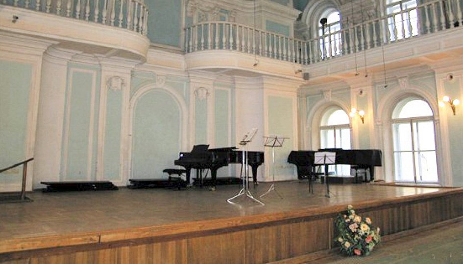 Концерт Зоя Вязовская (флейта), Максим Рубцов (флейта), Ирина Стачинская (флейта), Павел Шатский (фортепиано), Москва Концерты: Зоя Вязовская (флейта), Максим Рубцов (флейта), Ирина Стачинская (флейта), Павел Шатский (фортепиано), Москва