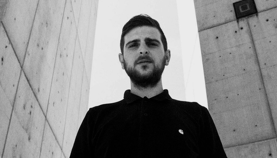 Концерт «Different»: DJs Kwartz, Nihad Tule, Москва Концерты: «Different»: DJs Kwartz, Nihad Tule, Москва