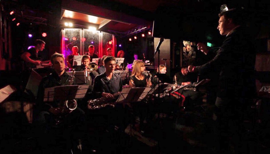 Концерты: Cool Groove Big Band Концерты: Cool Groove Big Band