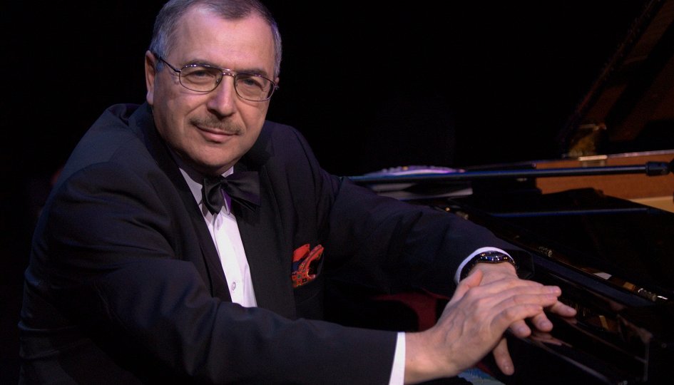 Концерты: «Красная Шапочка в стиле блюз»: Григорий Файн, Ирина Алешина Концерты: «Красная Шапочка в стиле блюз»: Григорий Файн, Ирина Алешина