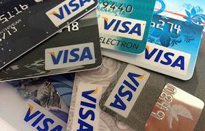 Visa отключила российские банки в Крыму