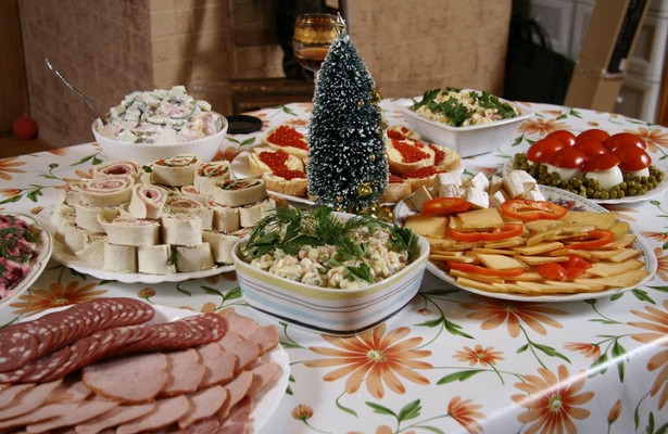 Как сэкономить на продуктах к новогоднему столу